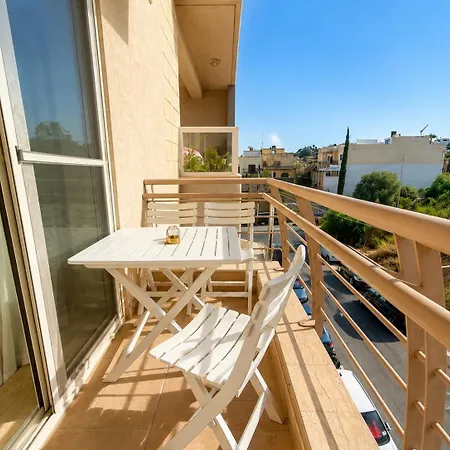 Swieqi Family 3br Spacious And Bright I Cot & Highchair * Is-Swieqi