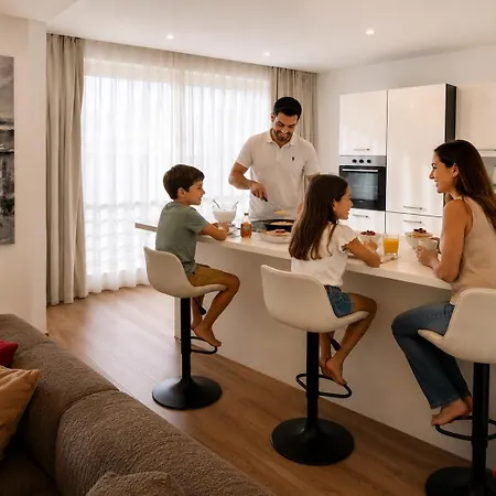 Swieqi Family 3br Spacious And Bright I Cot & Highchair דירה Is-Swieqi